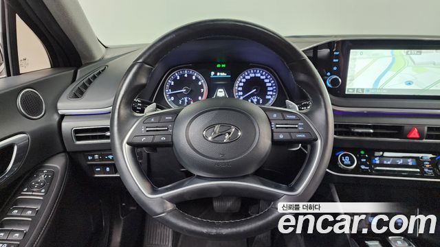 Hyundai Sonata (DN8) 2.0 Premium Plus 2022 — фото 16