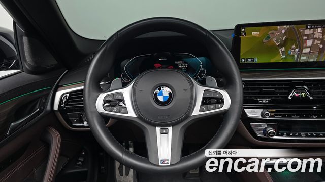 BMW 5 Series (G30) 530e M Sport 2021 — фото 17