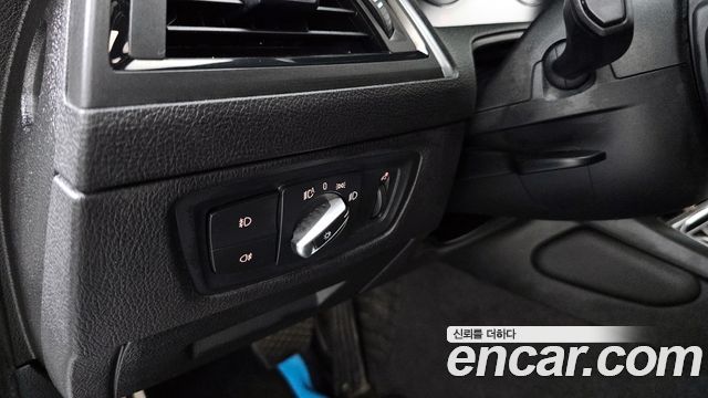 BMW 1 Series (F20) 118d M Sport Shadow 5 Door 2018 — фото 16