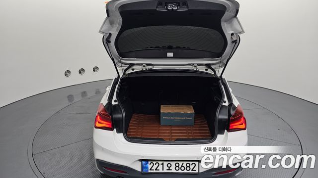 BMW 1 Series (F20) 118d M Sport Shadow 5 Door 2018 — фото 20