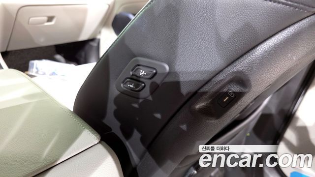 Kia Sportage Hybrid (V) HEV 1.6 2WD Signature X Line 2026 — фото 30