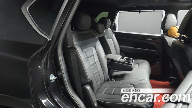 KG Mobility (SsangYong) Rexton New Arena Disel 2.2 4WD The Black 2024 — фото 11