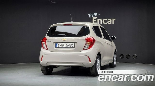 Chevrolet Spark LT 2021 — фото 4