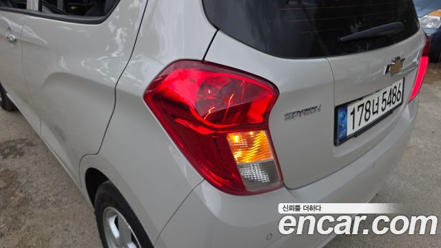 Chevrolet Spark LT 2021 — фото 23