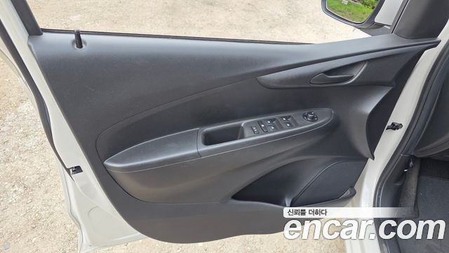Chevrolet Spark LT 2021 — фото 24