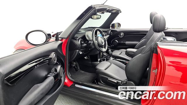 MINI Cooper Convertible Classic Third Generation 2024 — фото 10