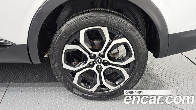 Renault Korea XM3 1.3 TCe RE Signature 2022 — фото 27