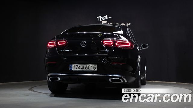 Mercedes-Benz GLC-Class (X253) GLC220 d 4MATIC Coupe 2021 — фото 4