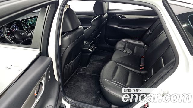 Hyundai Grandeur (IG) 3.0 LPi Rent Car Premium 2021 — фото 11
