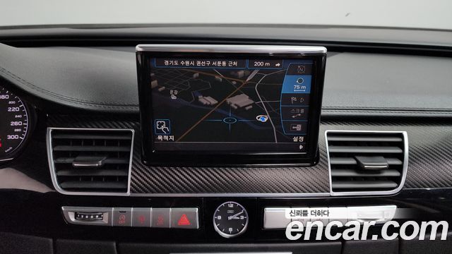 Audi A8 3.0 TDI Quattro D4 2013 — фото 12