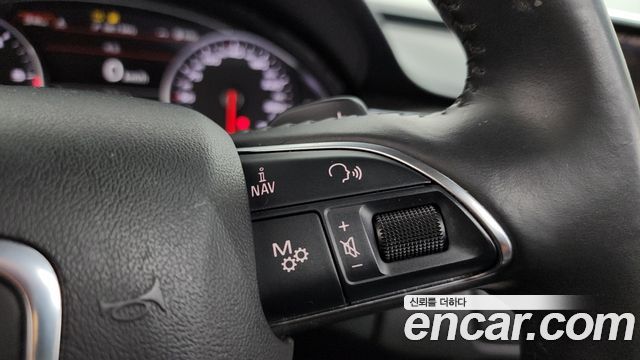 Audi A8 3.0 TDI Quattro D4 2013 — фото 14
