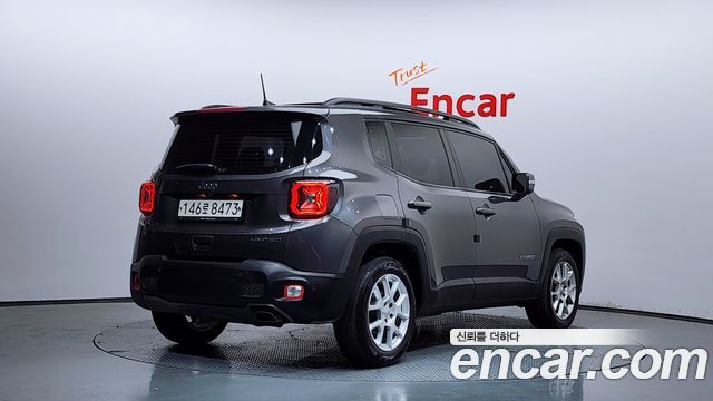 Jeep Renegade 2.4 Limited 2020 — фото 2