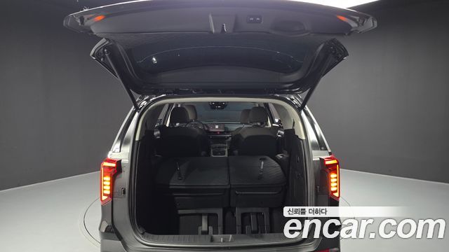 Kia Carnival (IV) Diesel 7-Seater Outdoor Noblesse 2025 — фото 33