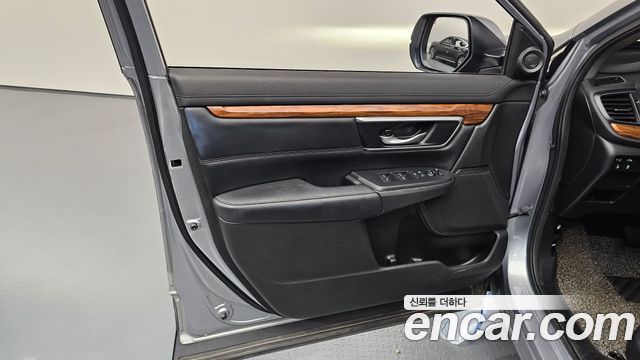 Honda CR-V (V) 1.5 EX-L 2WD 2021 — фото 24