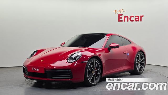 Porsche 911 (992) Carrera 4S