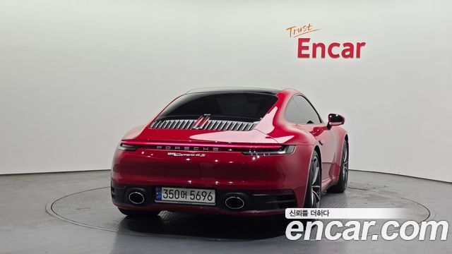 Porsche 911 (992) Carrera 4S 2021 — фото 4