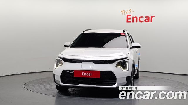 Kia Niro EV Air 2023 — фото 3