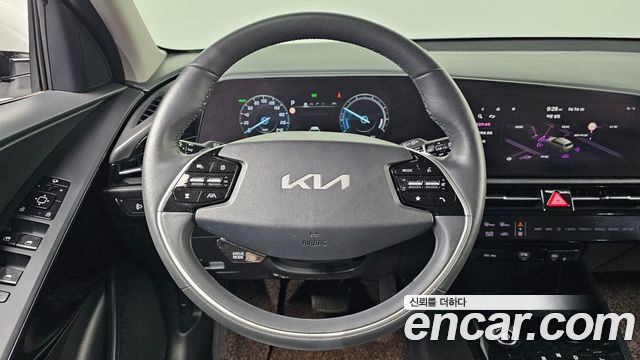 Kia Niro EV Air 2023 — фото 13
