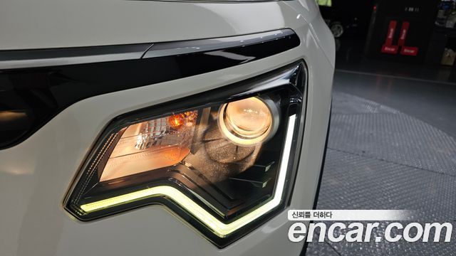 Kia Niro EV Air 2023 — фото 22