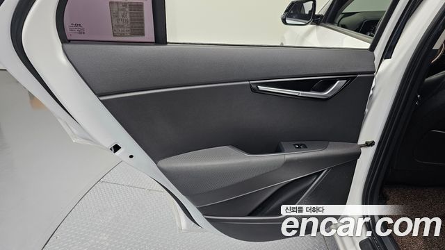 Kia Niro EV Air 2023 — фото 25