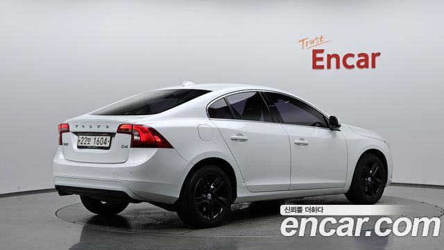 Volvo S60 D4 2nd 2014 — фото 2
