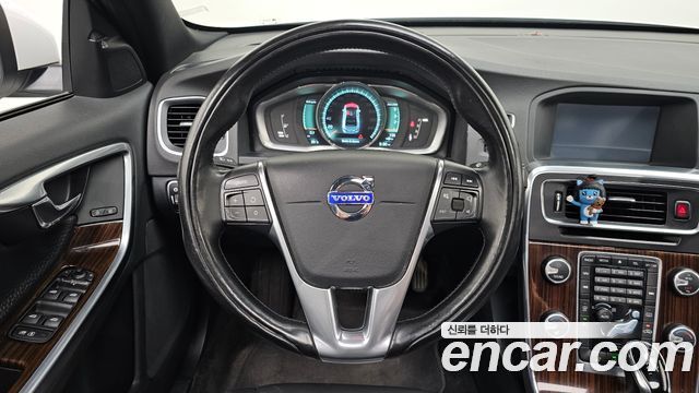 Volvo S60 D4 2nd 2014 — фото 13