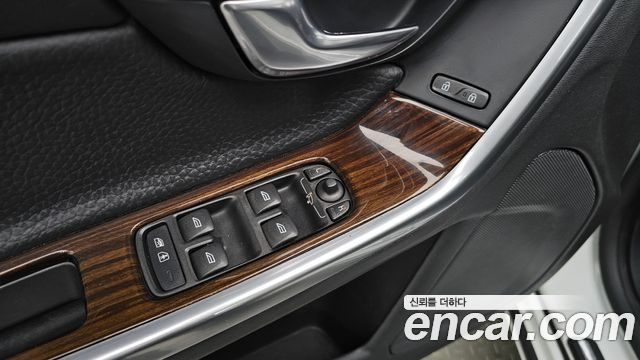 Volvo S60 D4 2nd 2014 — фото 20