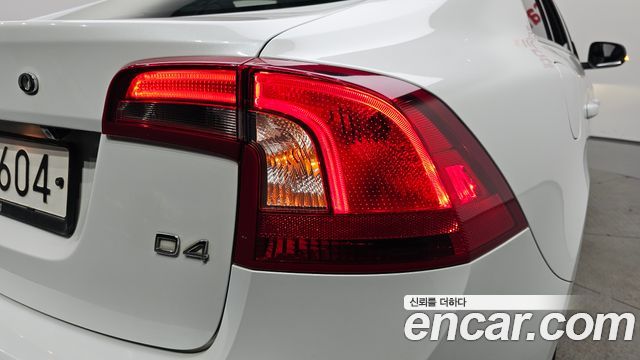 Volvo S60 D4 2nd 2014 — фото 23
