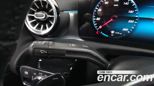 Mercedes-Benz A-Class (W177) A220 Sedan 2021 — фото 35