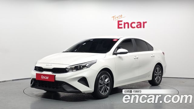 Kia K3 (II) 1.6 Prestige 2023 — фото 1