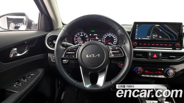 Kia K3 (II) 1.6 Prestige 2023 — фото 12