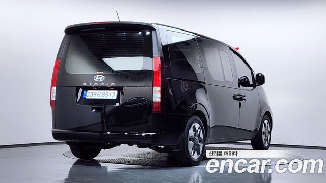 Hyundai Staria Tourer 9-Seater Modern 2025 — фото 2