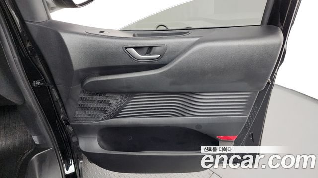 Hyundai Staria Tourer 9-Seater Modern 2025 — фото 25