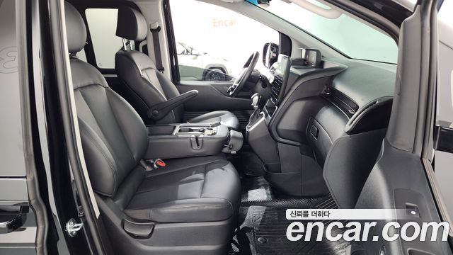 Hyundai Staria Tourer 9-Seater Modern 2025 — фото 26