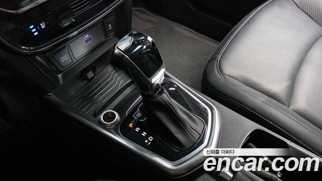 KG Mobility (SsangYong) Very New Tivoli Gasoline 1.5 2WD V3 2022 — фото 9