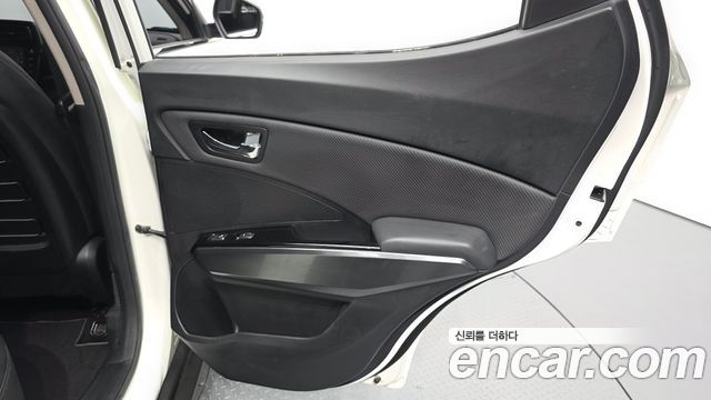 KG Mobility (SsangYong) Very New Tivoli Gasoline 1.5 2WD V3 2022 — фото 25