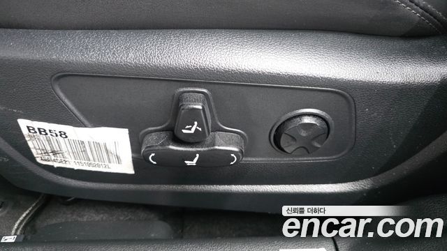 KG Mobility (SsangYong) Very New Tivoli Gasoline 1.5 2WD V3 2022 — фото 30