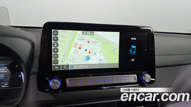 Hyundai Kona Electric Premium 2021 — фото 13
