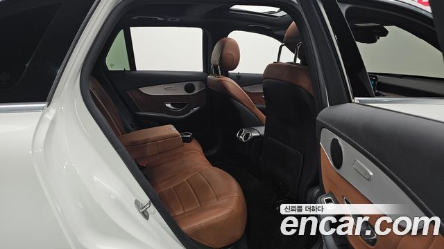 Mercedes-Benz GLC-Class (X253) GLC220 d 4MATIC 2021 — фото 26