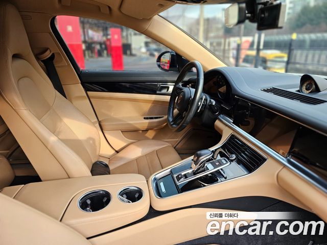 Porsche Panamera (971) 2.9 AWD 2022 — фото 17