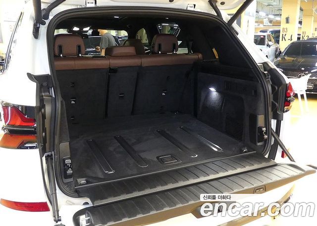 BMW X5 (G05) xDrive 40i M Sport 2025 — фото 4