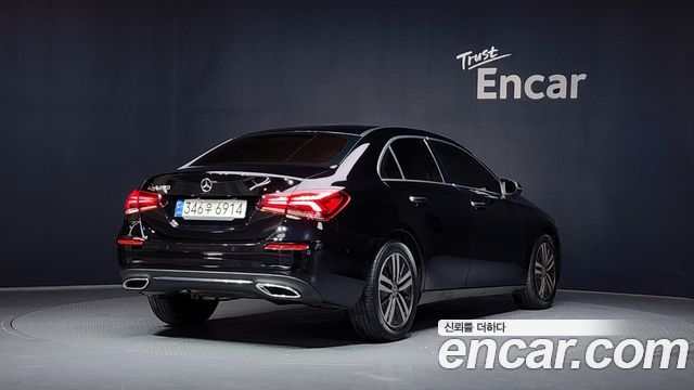 Mercedes-Benz A-Class (W177) A220 Sedan 2021 — фото 2