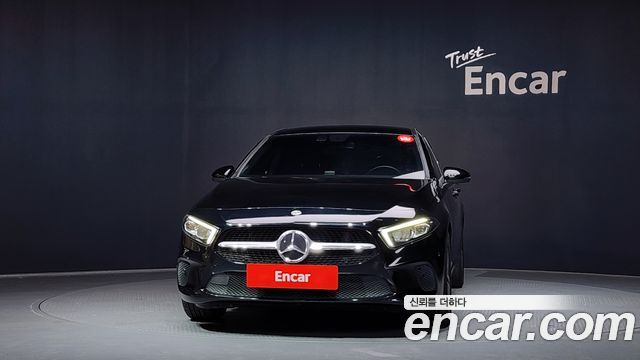 Mercedes-Benz A-Class (W177) A220 Sedan 2021 — фото 3