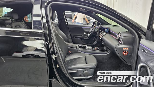 Mercedes-Benz A-Class (W177) A220 Sedan 2021 — фото 11