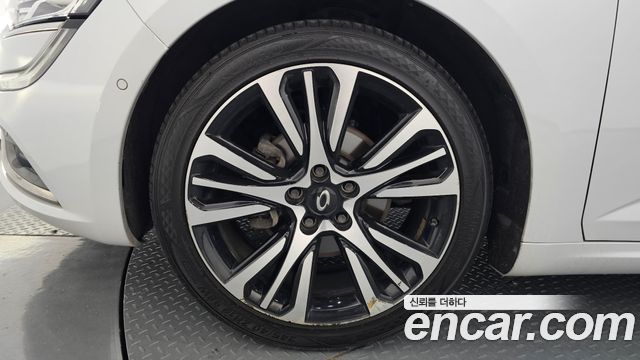 Renault Korea SM6 2.0 GDe Premiere 2020 — фото 5