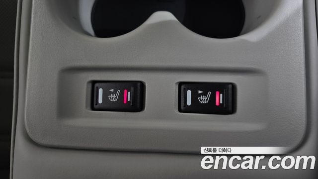 Renault Korea SM6 2.0 GDe Premiere 2020 — фото 18