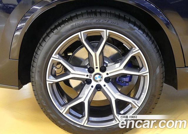 BMW X5 (G05) xDrive 40i M Sport 2026 — фото 5