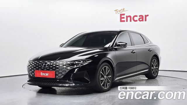 Hyundai Grandeur (IG) 2.5 Le Blanc 2023 — фото 1
