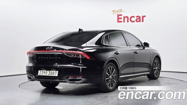 Hyundai Grandeur (IG) 2.5 Le Blanc 2023 — фото 2