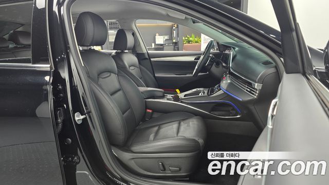 Hyundai Grandeur (IG) 2.5 Le Blanc 2023 — фото 11